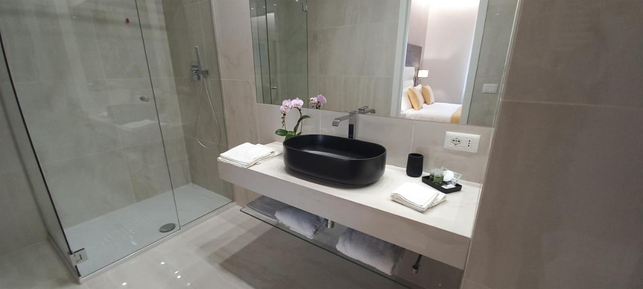 Orchid Luxury Suite เปสการา ภายนอก รูปภาพ